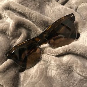 ☀️Ray Ban Sunglasses😎